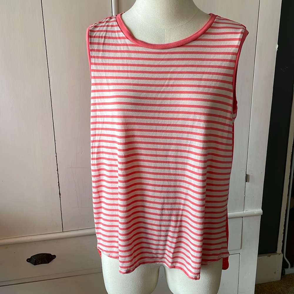 Stylus women’s tank top